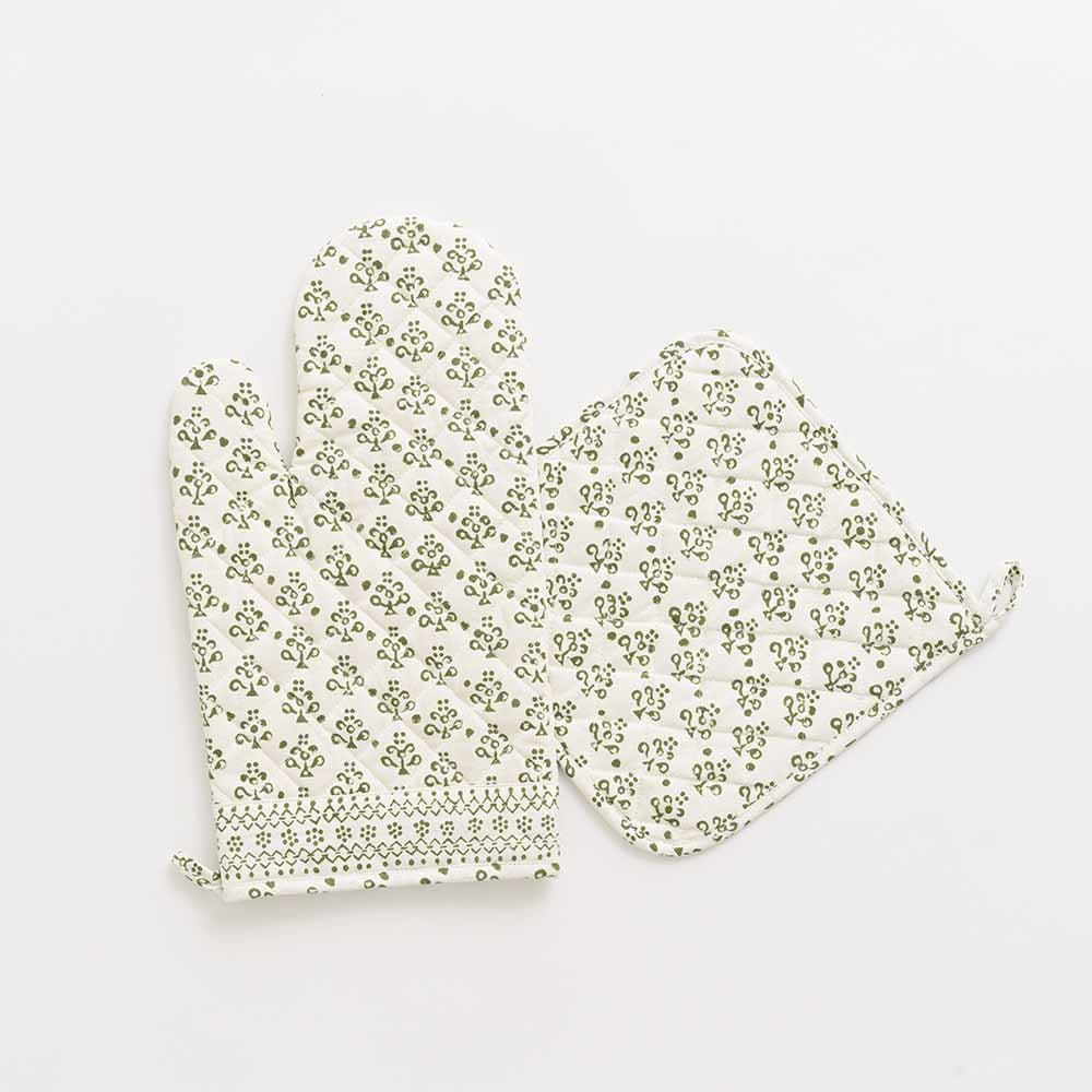 Pomegranate Phlox Green Oven Mitt Set