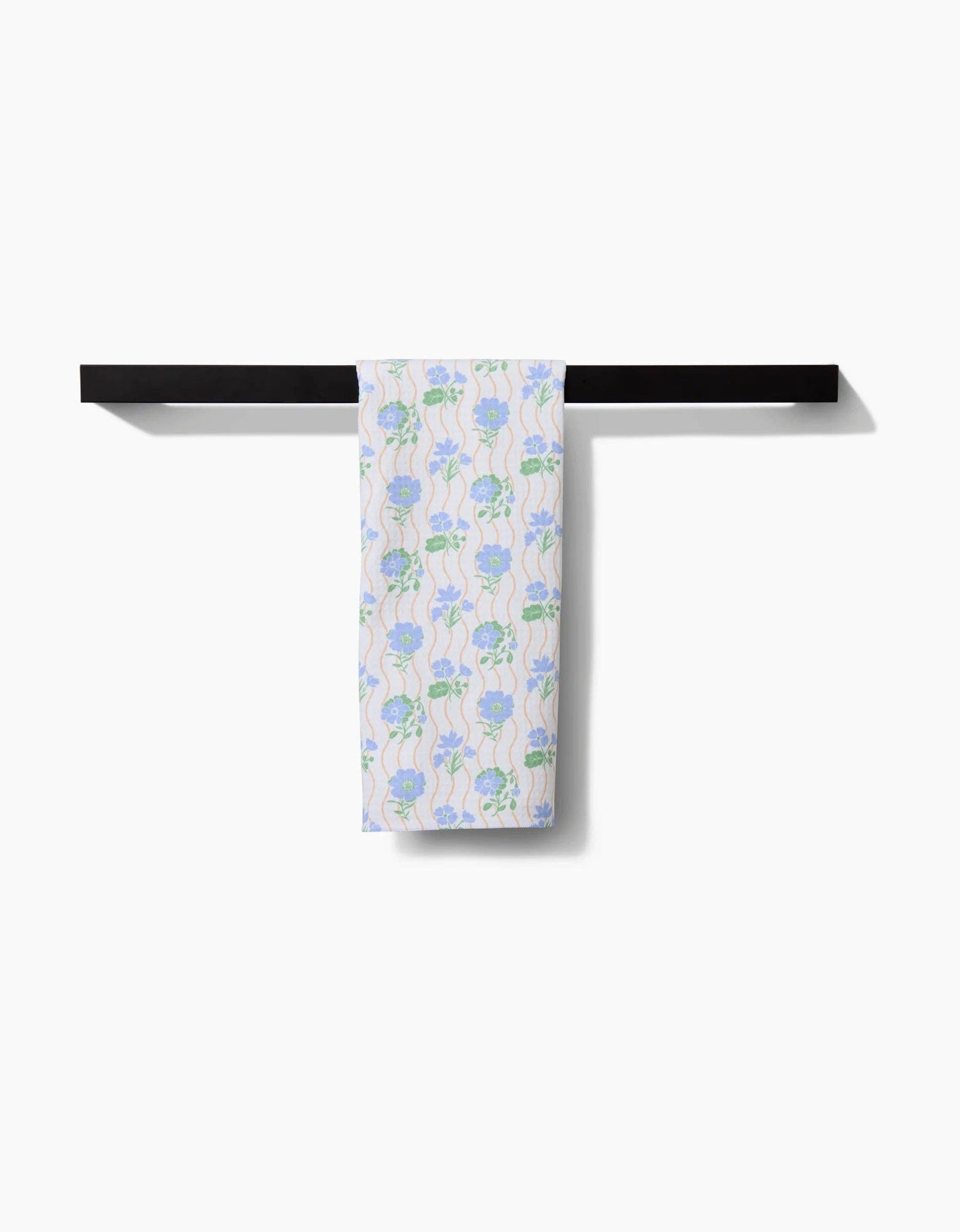 Geometry - Spring Wave Luxe Hand Towel