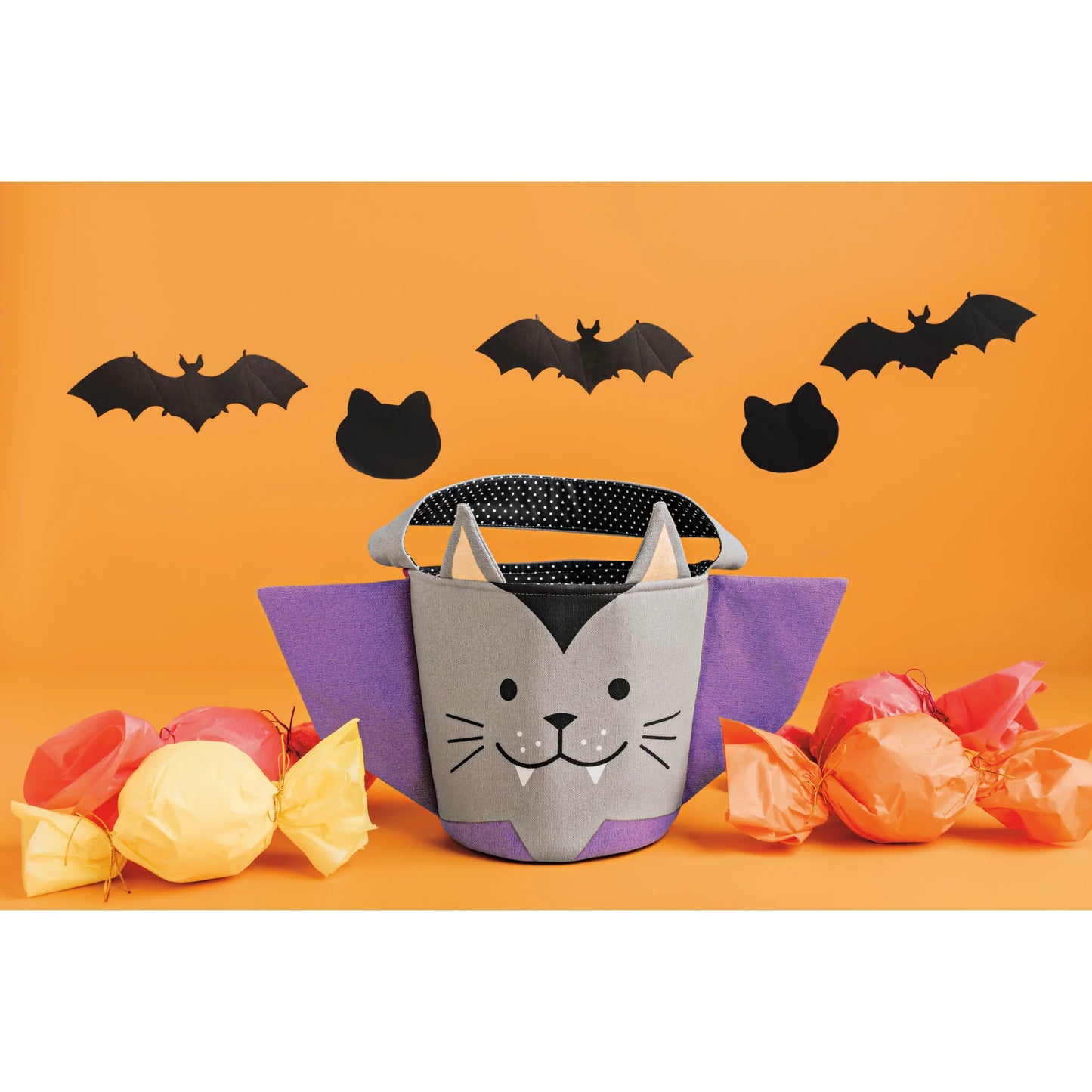 Hallow’s Eve Count Catula Candy Bucket