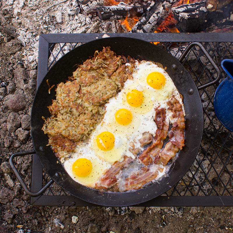 Lodge Seasoned Carbon Steel Dual Handle Pan, 15"
