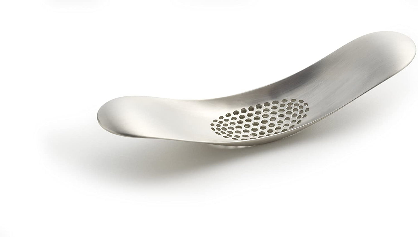 Joseph Joseph Rocker Garlic Crusher