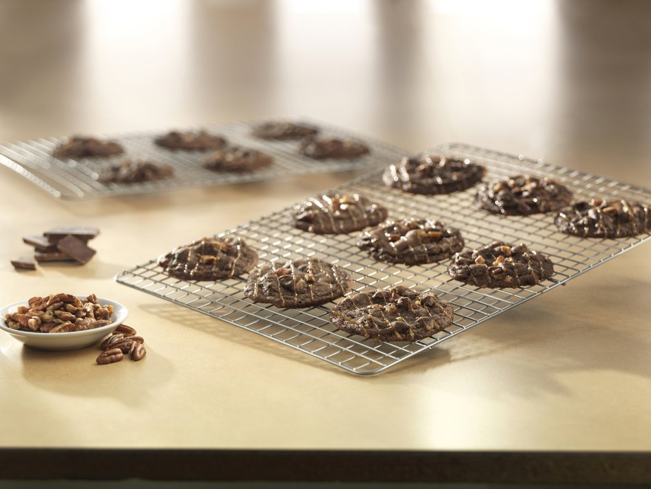 USA Pan Half Sheet Nonstick Cooling Rack and Pan Set