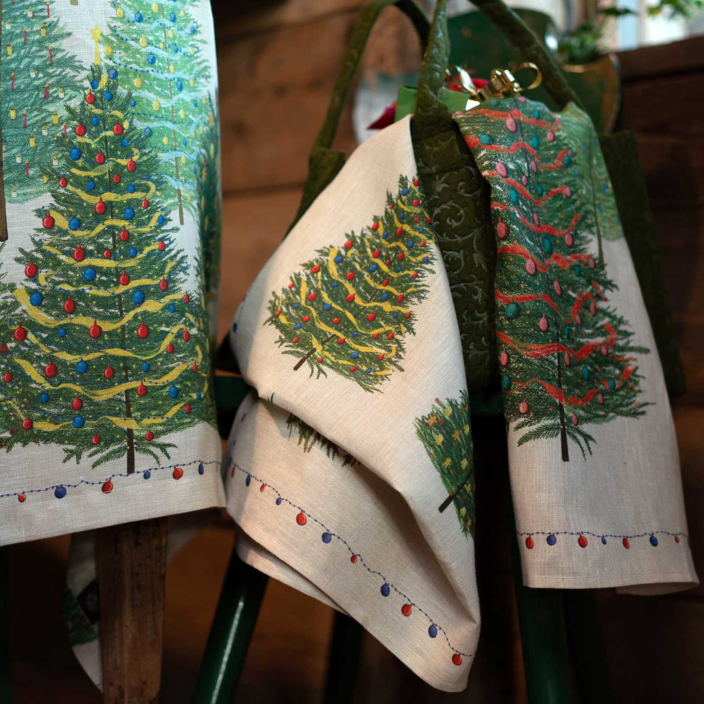 Tessitura Toscana Telerie - Fairy Trees Three Kitchen Towel
