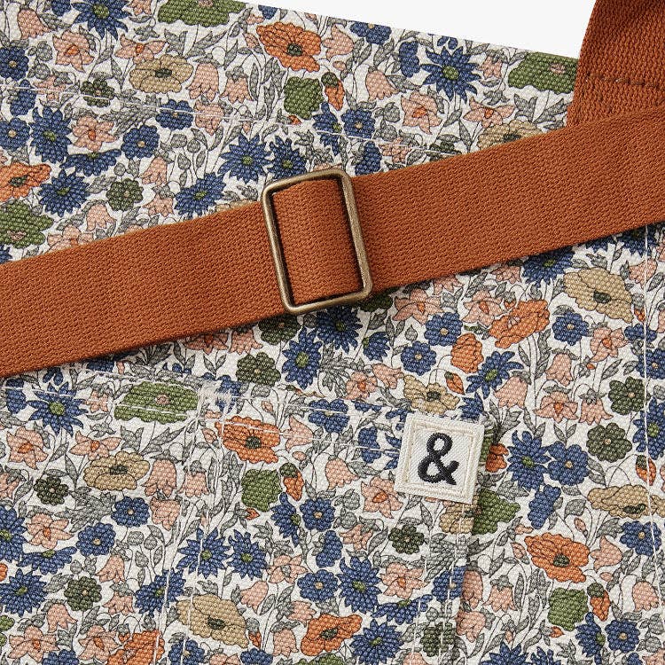 Hedley & Bennett - The Limited Edition Essential Apron - Made with Liberty Fabric Poppy & Daisy