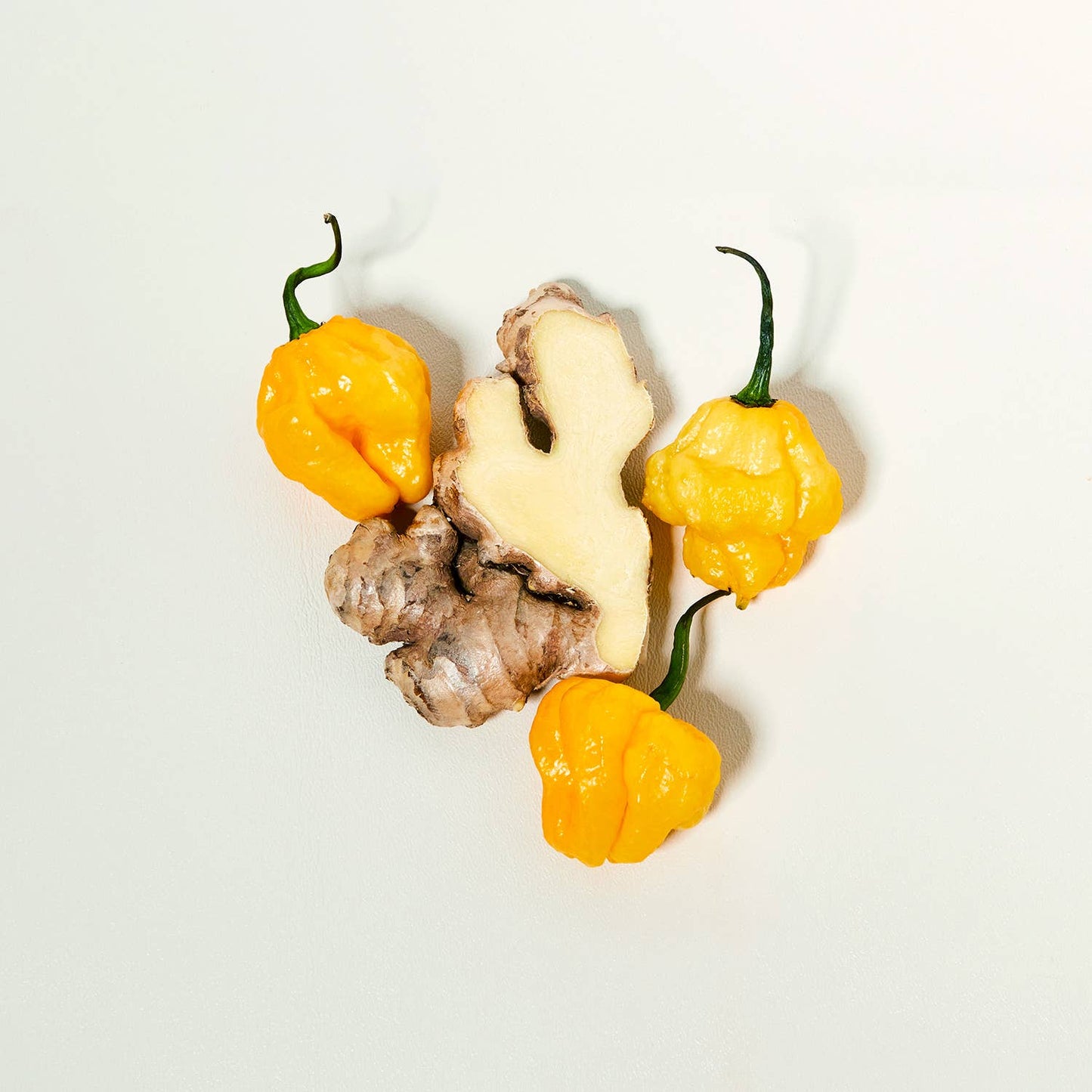 Queen Majesty Scotch Bonnet & Ginger Hot Sauce, 5oz