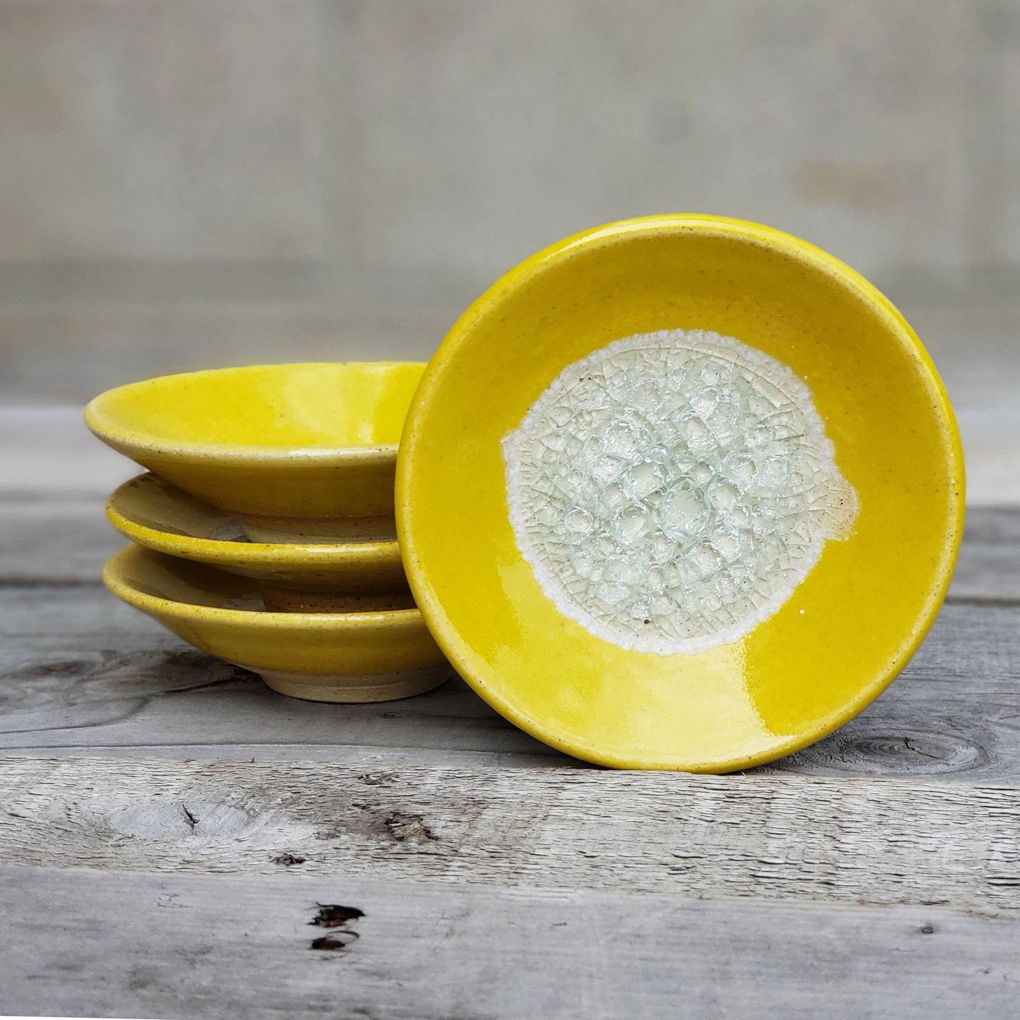 Ceramic Pottery Ring Dish/Wasabi Dipping Dish