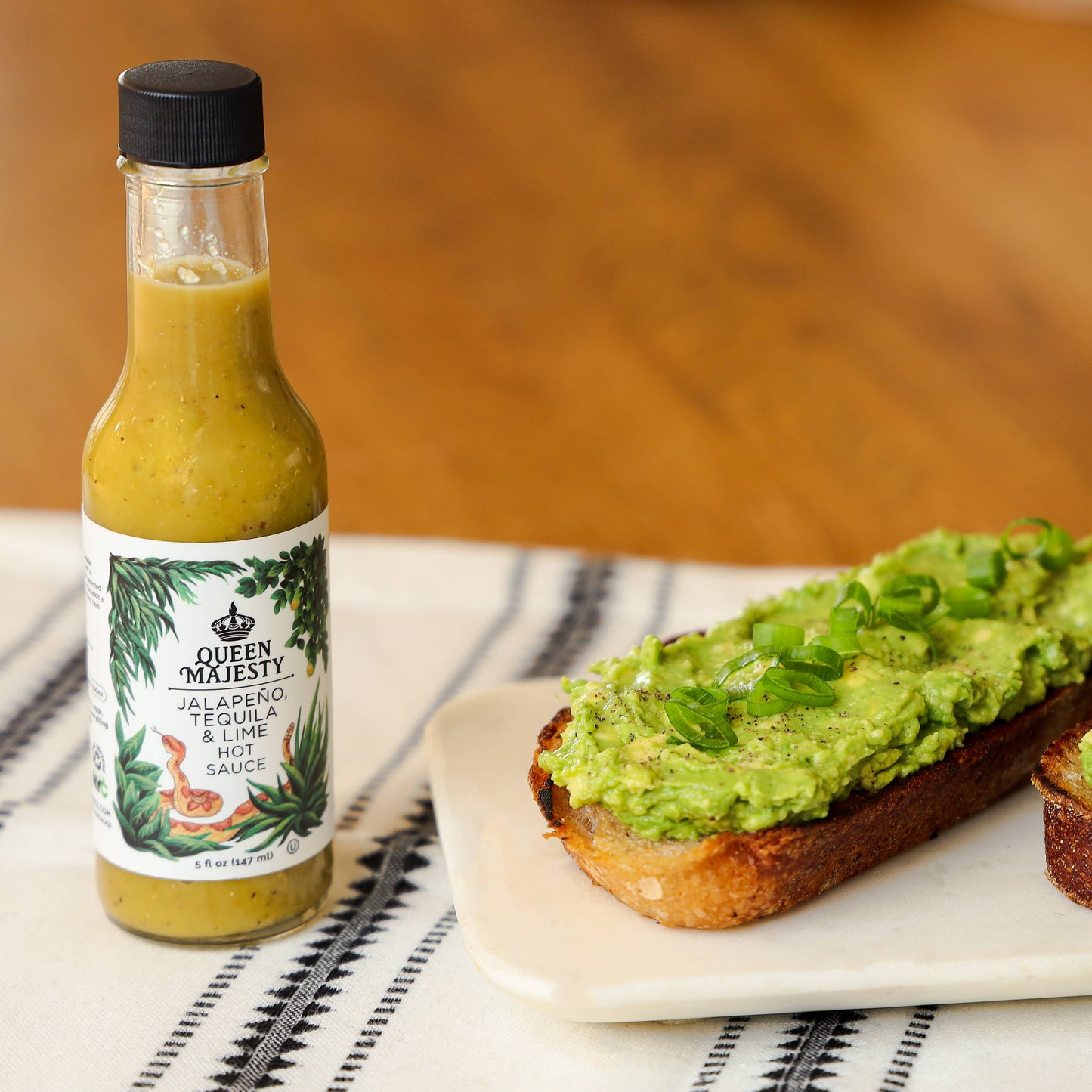 Queen Majesty Jalapeño Tequila & Lime Hot Sauce, 5oz