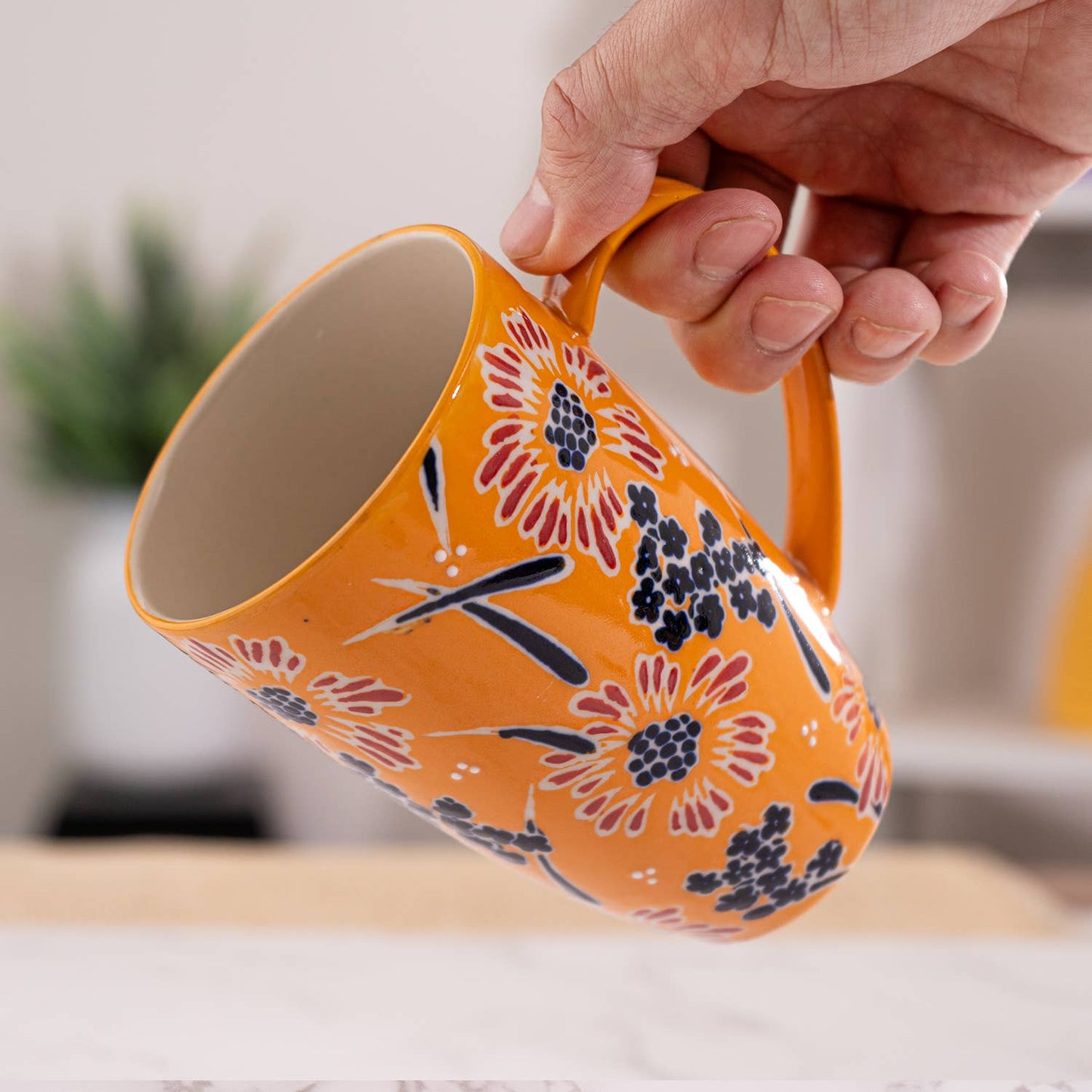 Yellow Flower Tea Mug with Lid and Infuser, 15oz