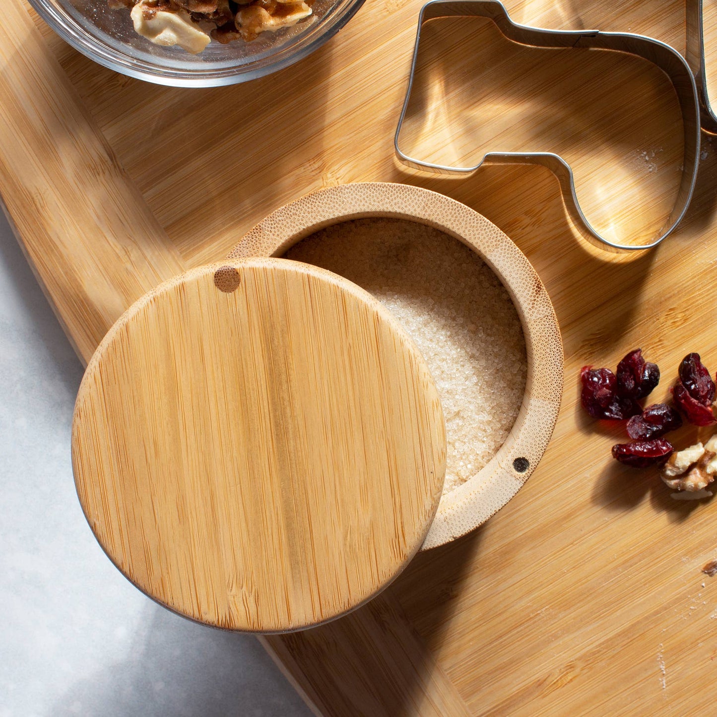 Bamboo Salt Cellar Spice Storage Box with Magnetic Swivel Lid