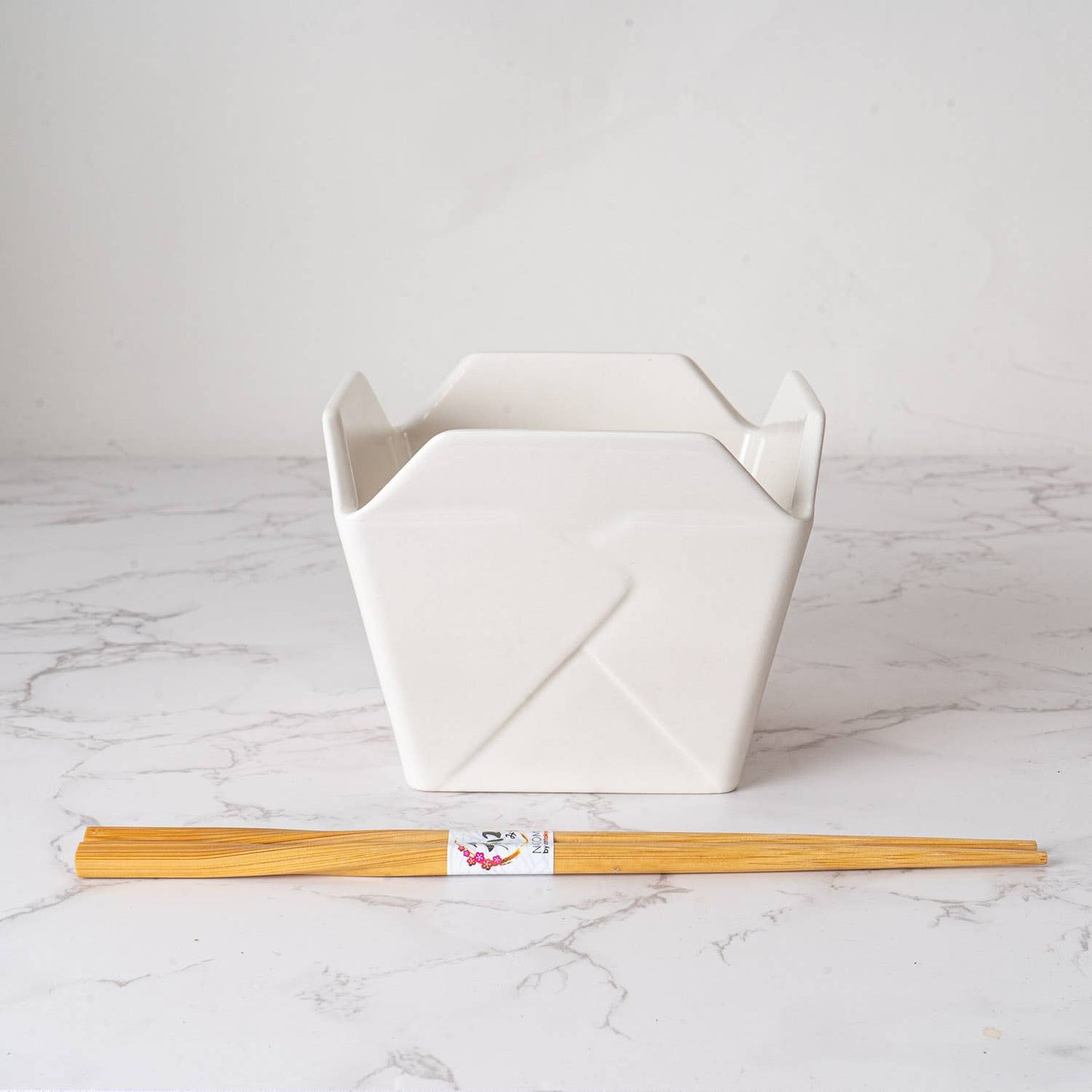Urban Tokyo Takeout Box Serving Bowl With Chopsticks - Lucky Cat