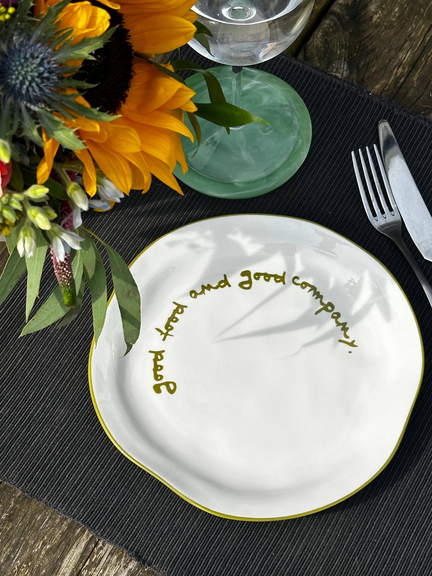 MÆGEN Statement Plate - 'good food and good company.'