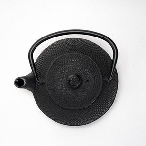 Urban Tokyo Black Hobnail Design Cast Iron Tea Pot