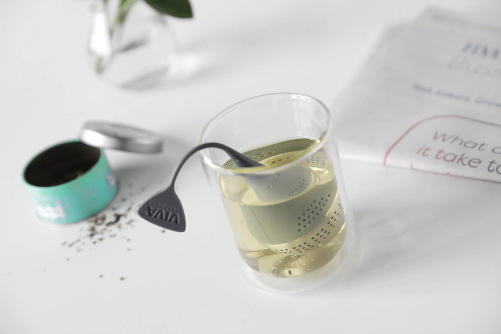 Viva Infusion™ Stainless Steel Loose Leaf Tea Infuser Egg: Midnight