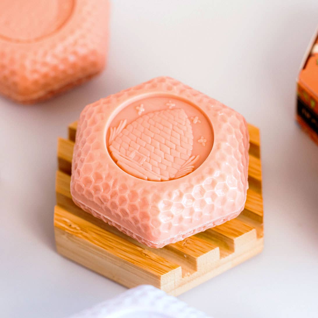 Baudelaire Bamboo Hex Soap Dish