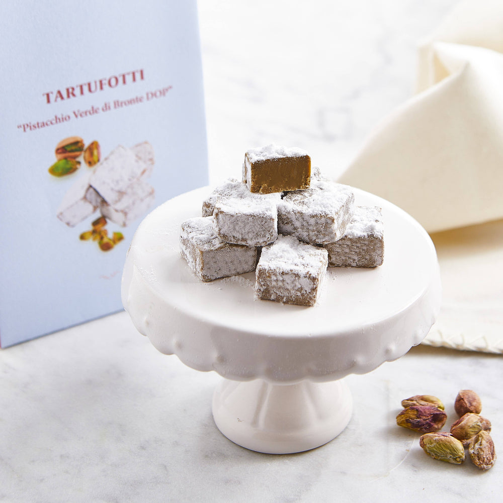 Cioccolato Lavoratti 1938 - Truffles dusted with icing sugar and Pistachio 200g