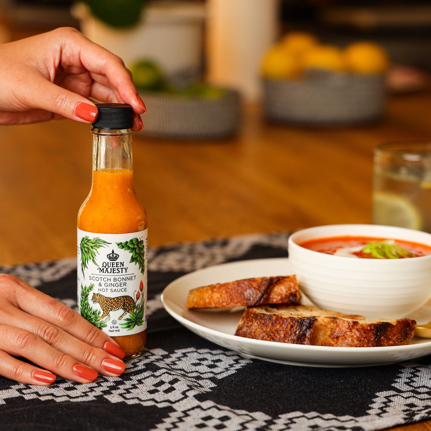 Queen Majesty Scotch Bonnet & Ginger Hot Sauce, 5oz