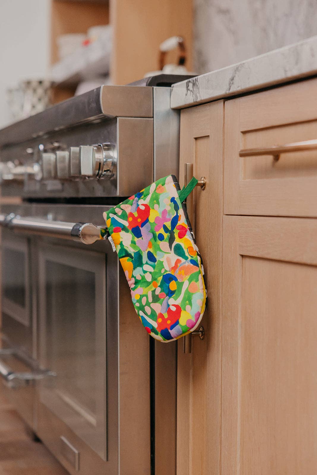 Crae.Home Violet Oven Mitt