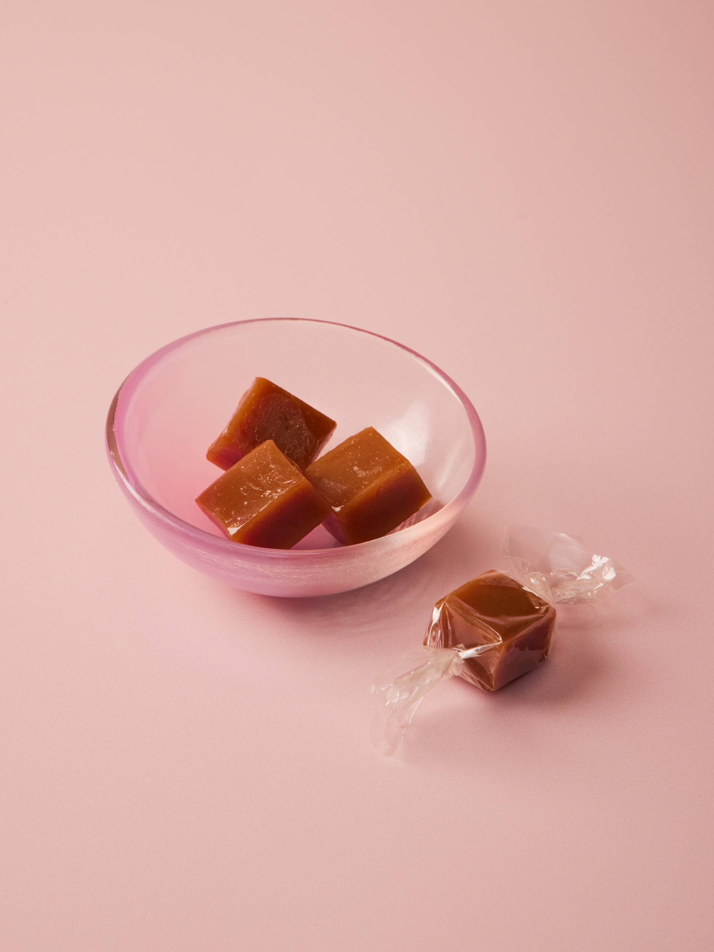Le Bon Garcon Bitten Peach Caramels, 6 oz