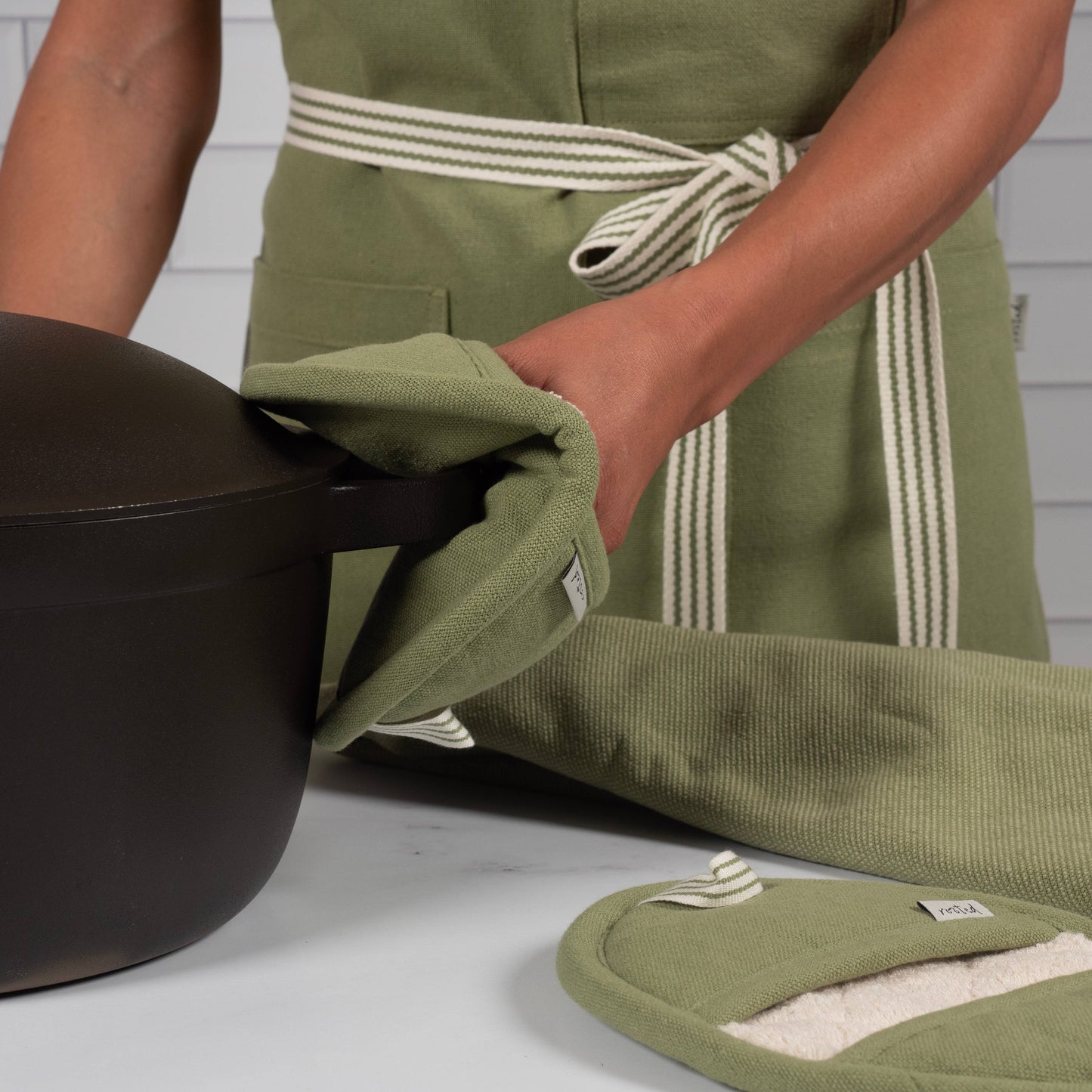 KAF Home Rooted Sustainable Pot Grabbers, Set Of 2