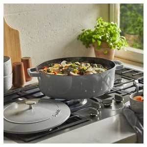 Staub Wide Oval Dutch Oven, 6.25 qt