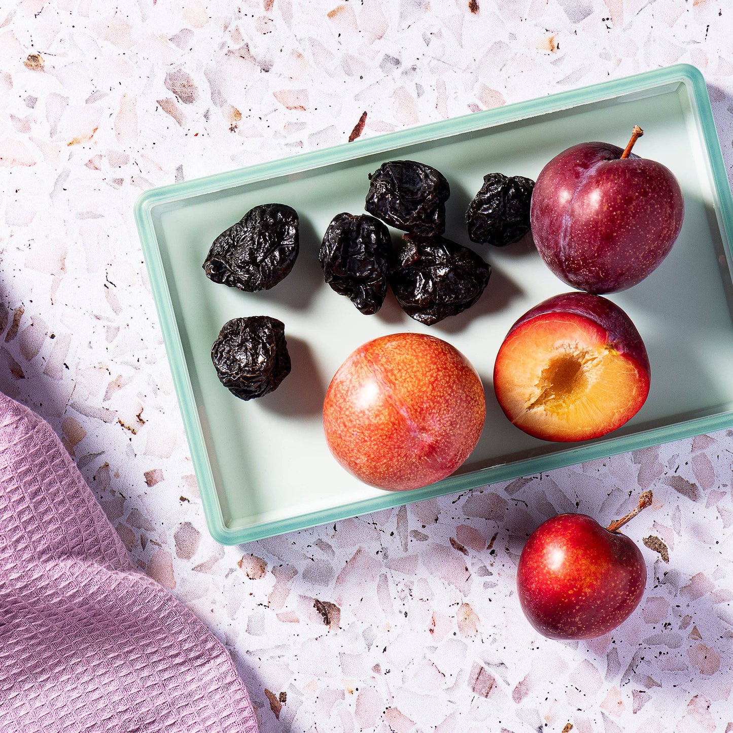 Made In Nature Dried Plums, 6oz
