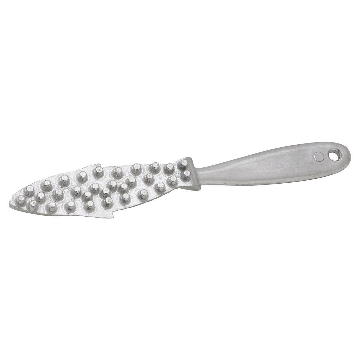 Maine Man Fish Scaler