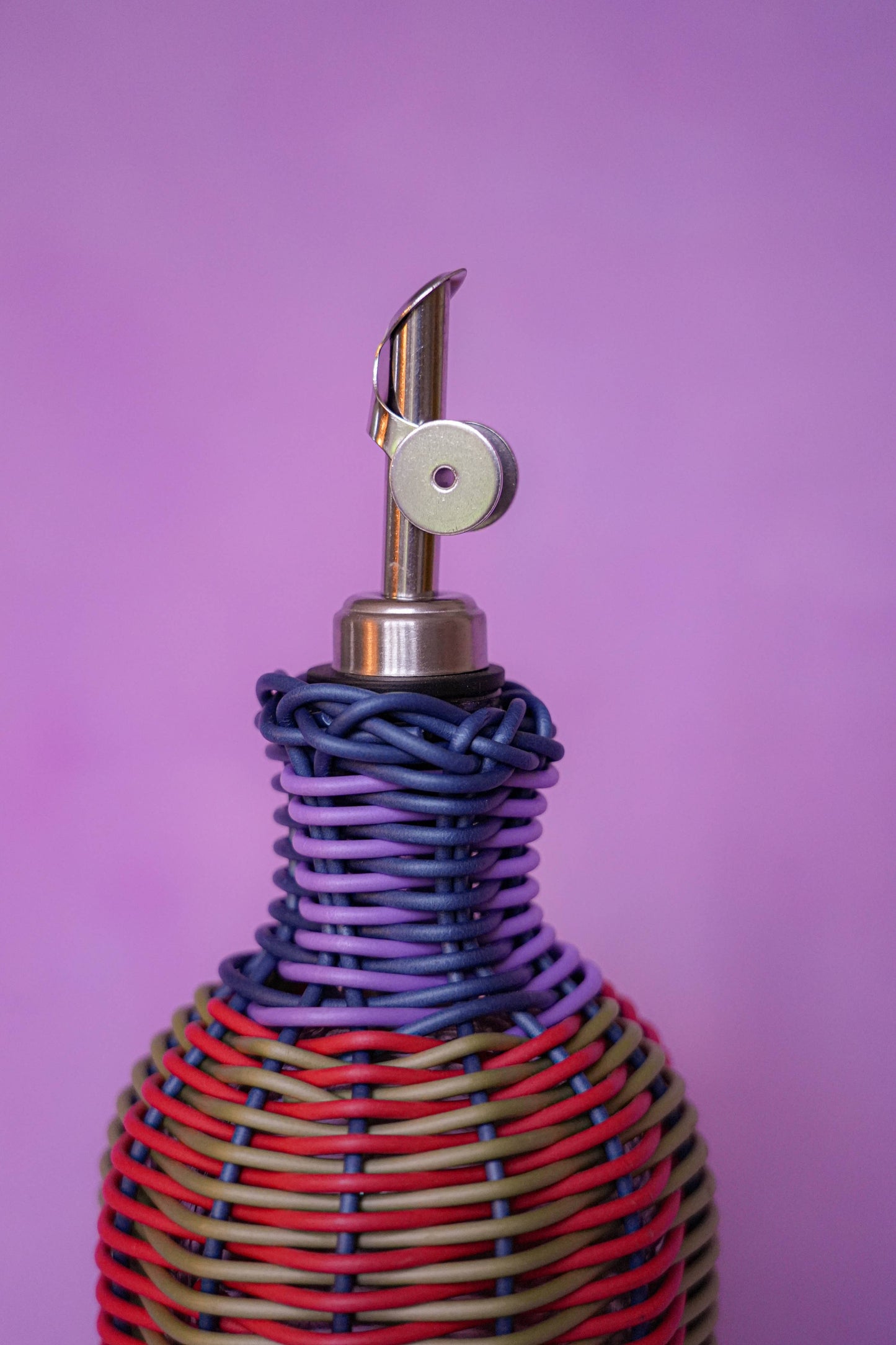 MÆGEN Oil Pourer, Red & Olive