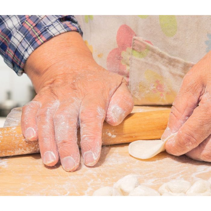 Helen's Asian Kitchen Rolling Pin, 10"