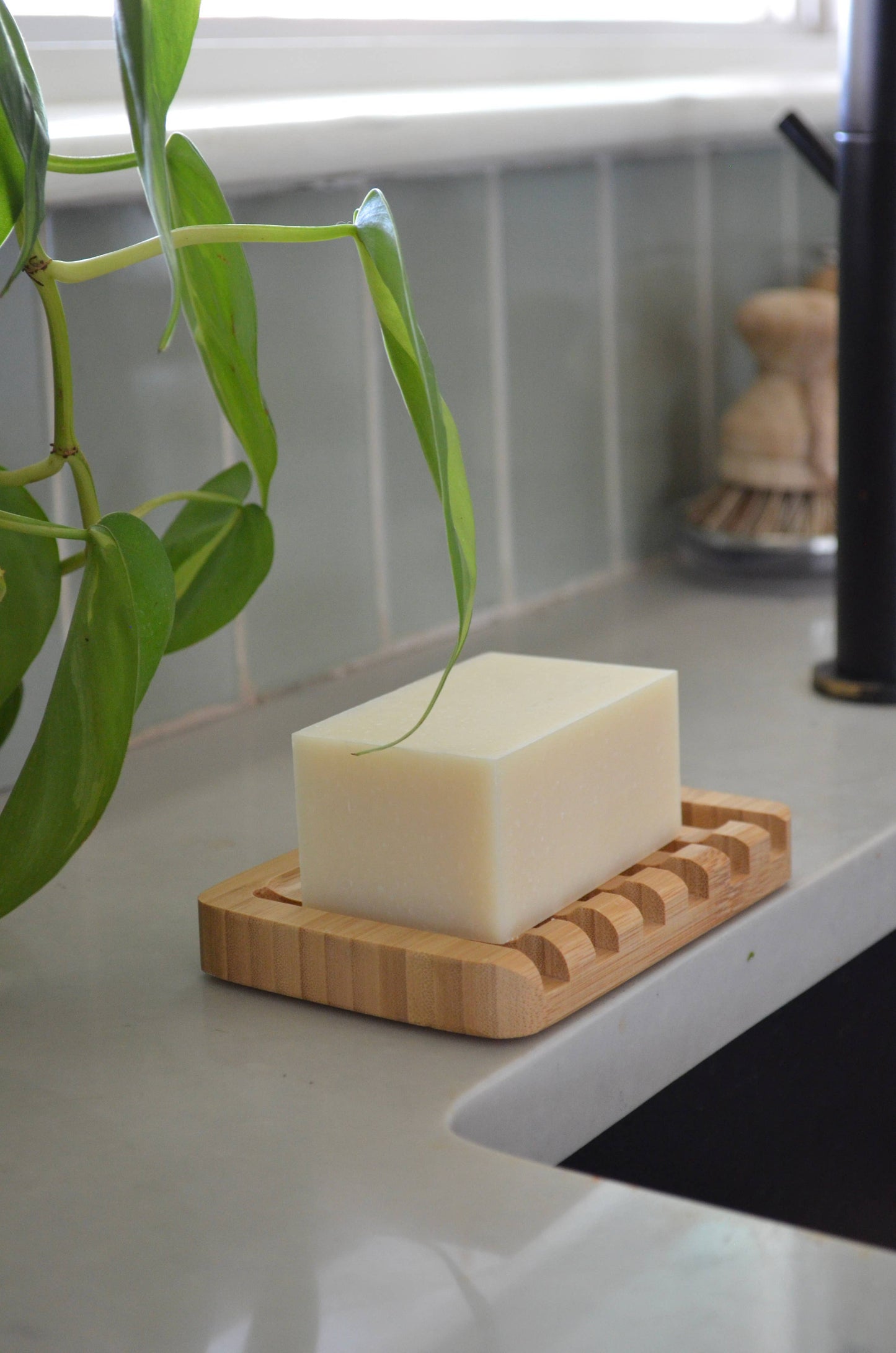 Me Mother Earth Bamboo Draining Soap Dish