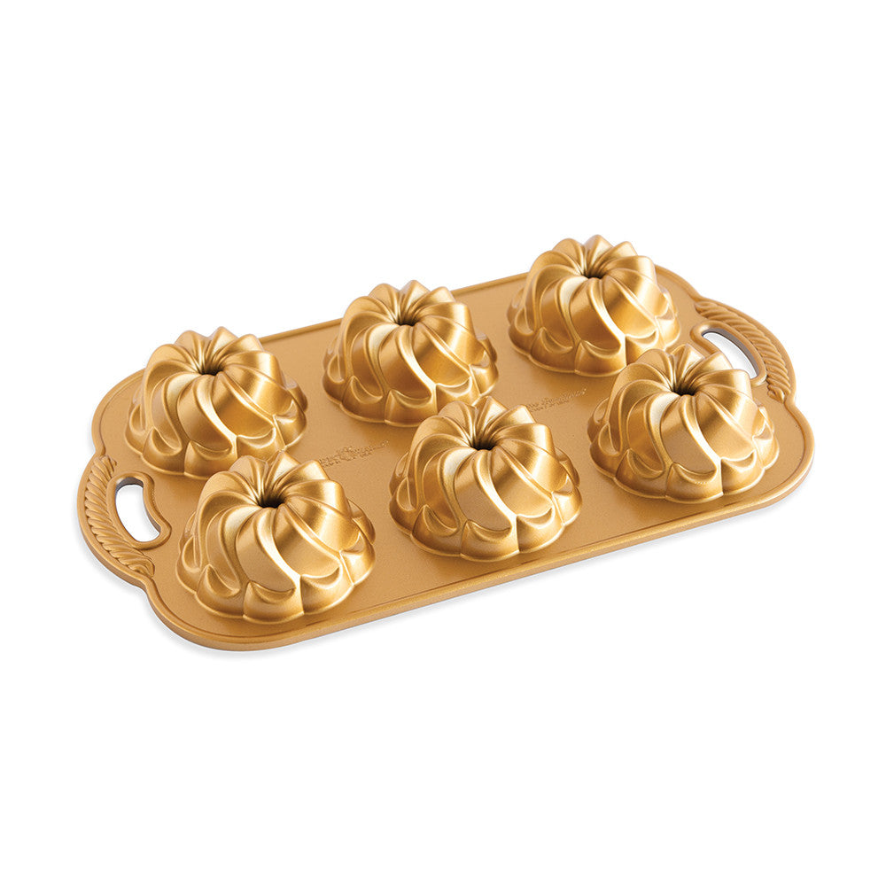Nordicware Pirouette Bundtlette Pan