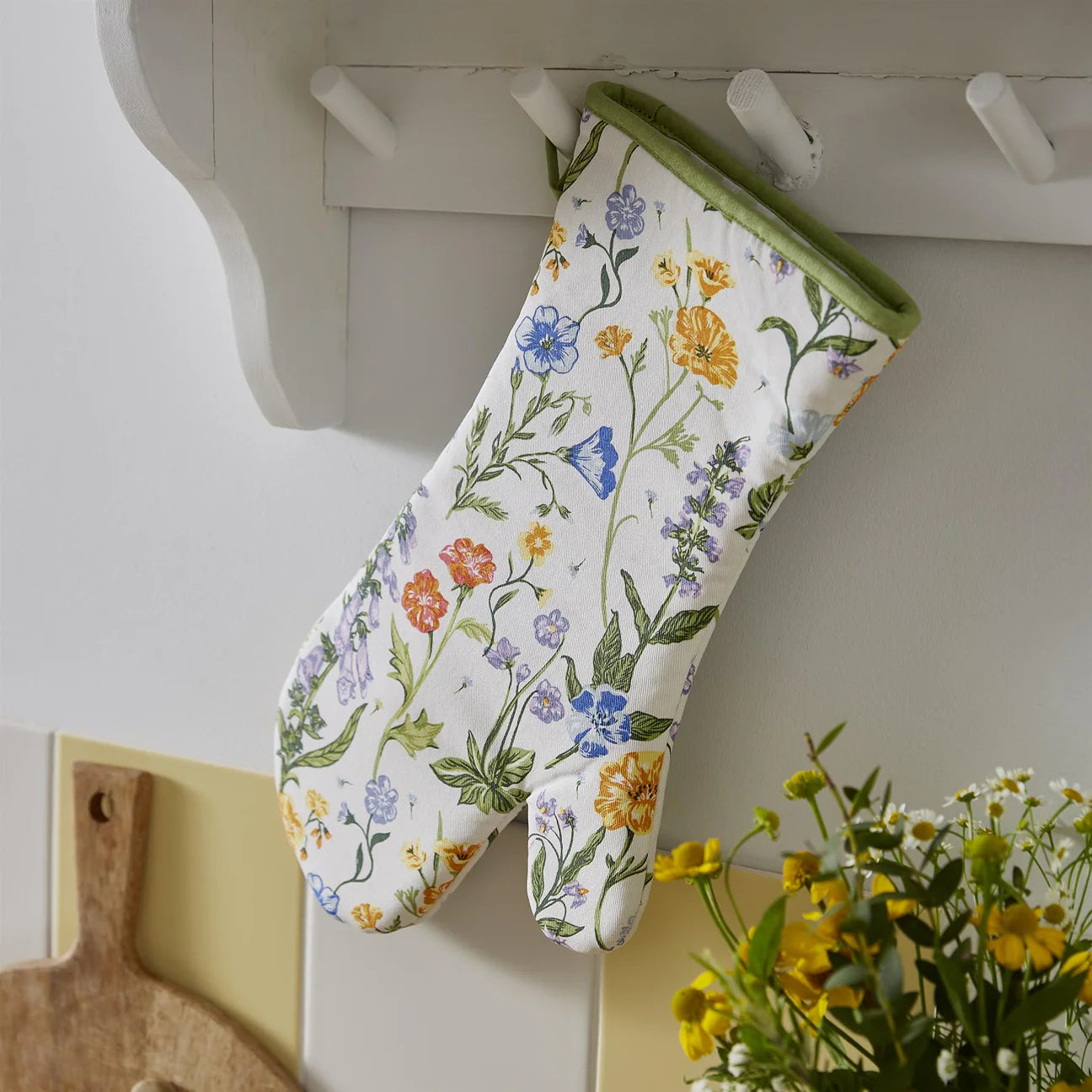 Cottage Garden Oven Mitt
