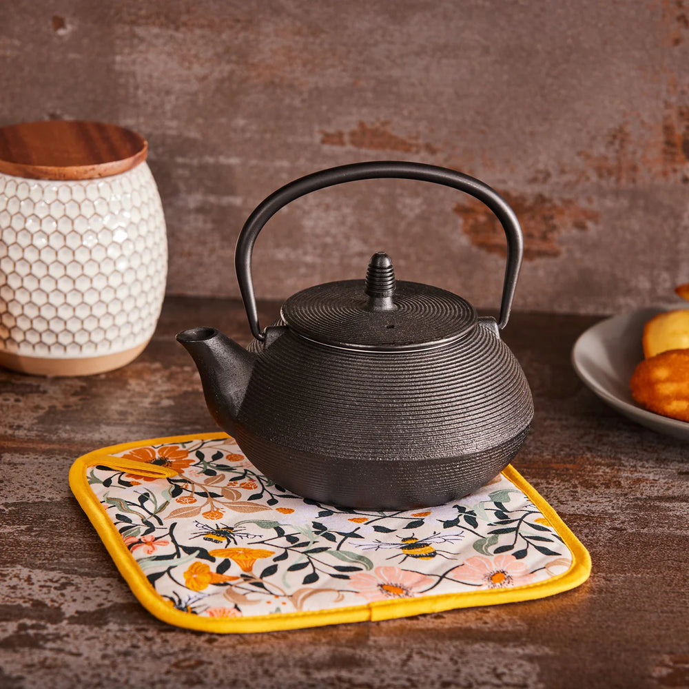 Bee Bloom Potholder