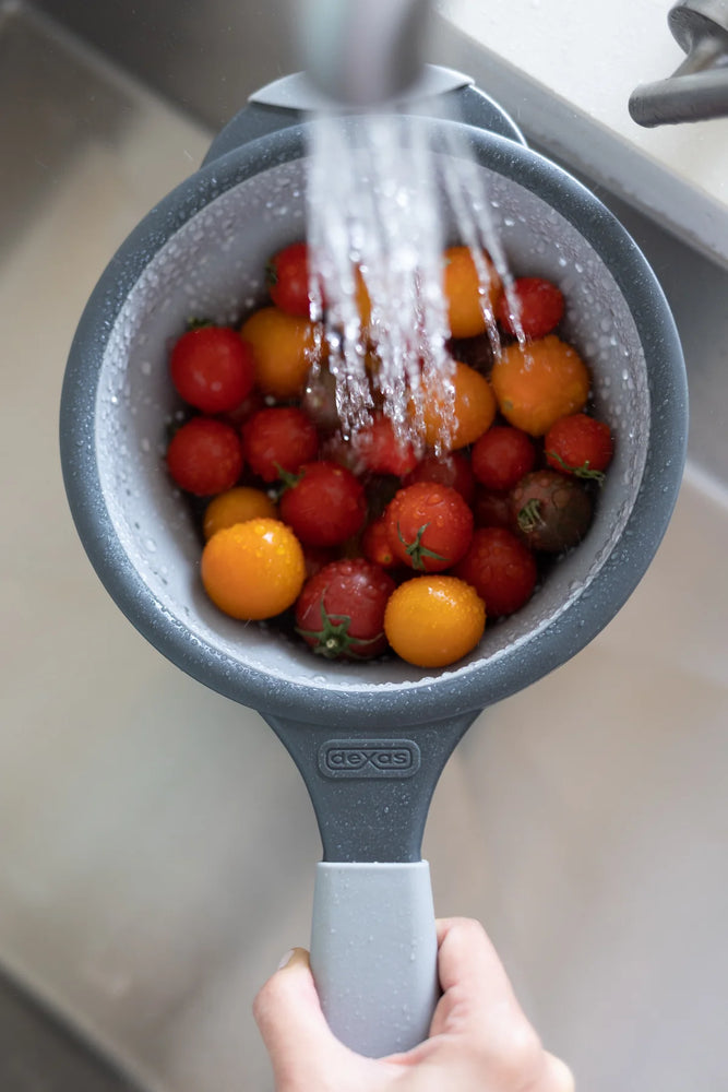 Collapsable Standing "Pop" Strainer