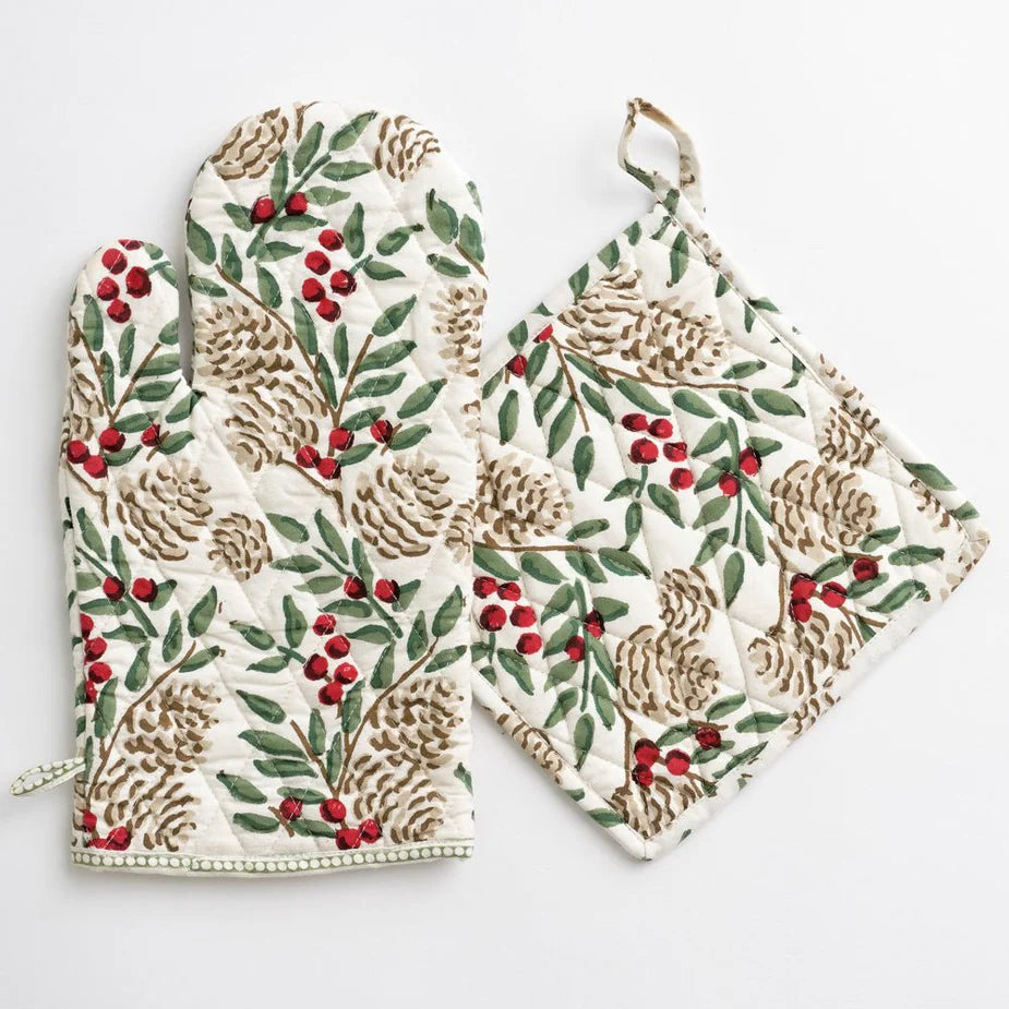 Pomegranate Christmas Garland Oven Mitt Set