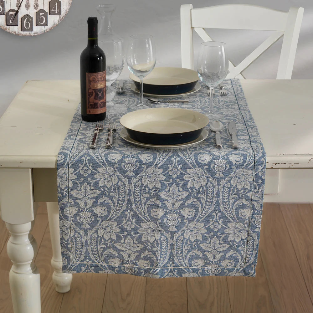 Busatti Donna di Coppe Woad Blue Table Runner