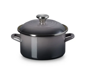 Le Creuset Traditional Petite Stockpot, 3.8 Qt