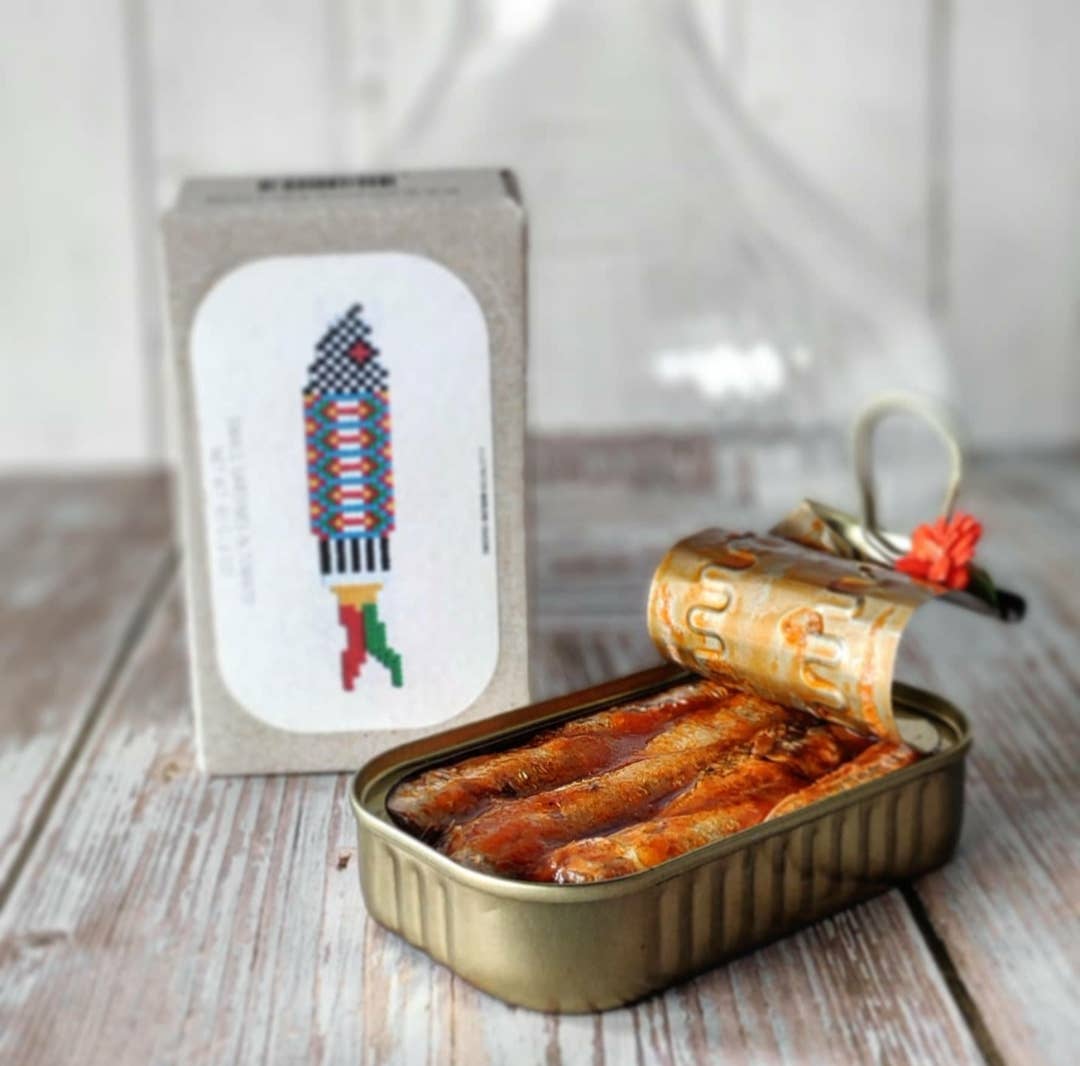 José Gourmet Small Sardines in Tomato Sauce, 90g