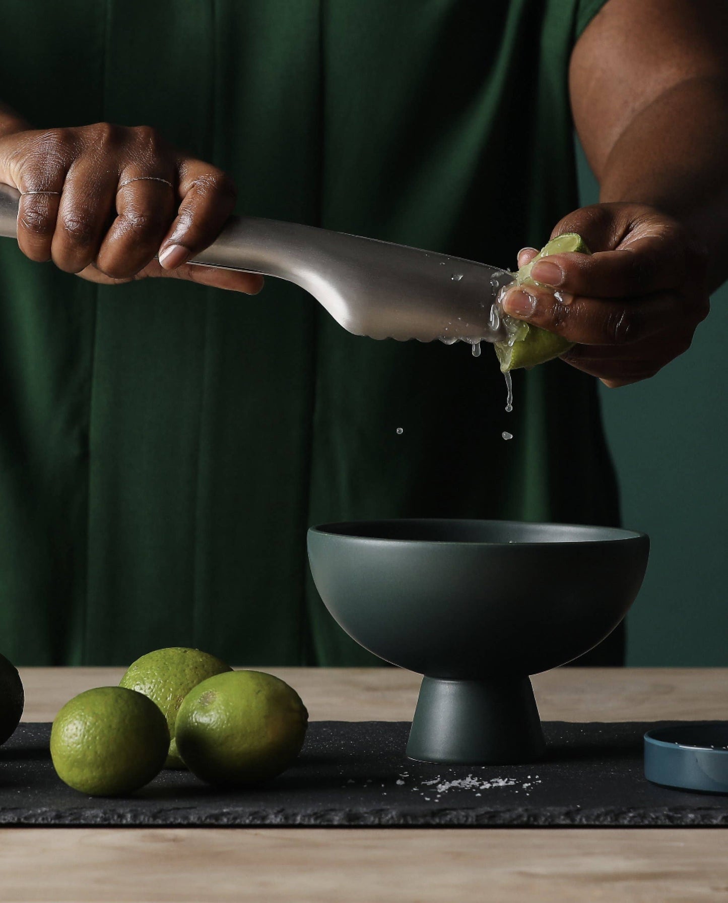 Material - The Only Tongs
