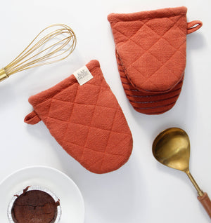 KAF Home - KAF Home Monaco Printed Silicone Mini Mitt