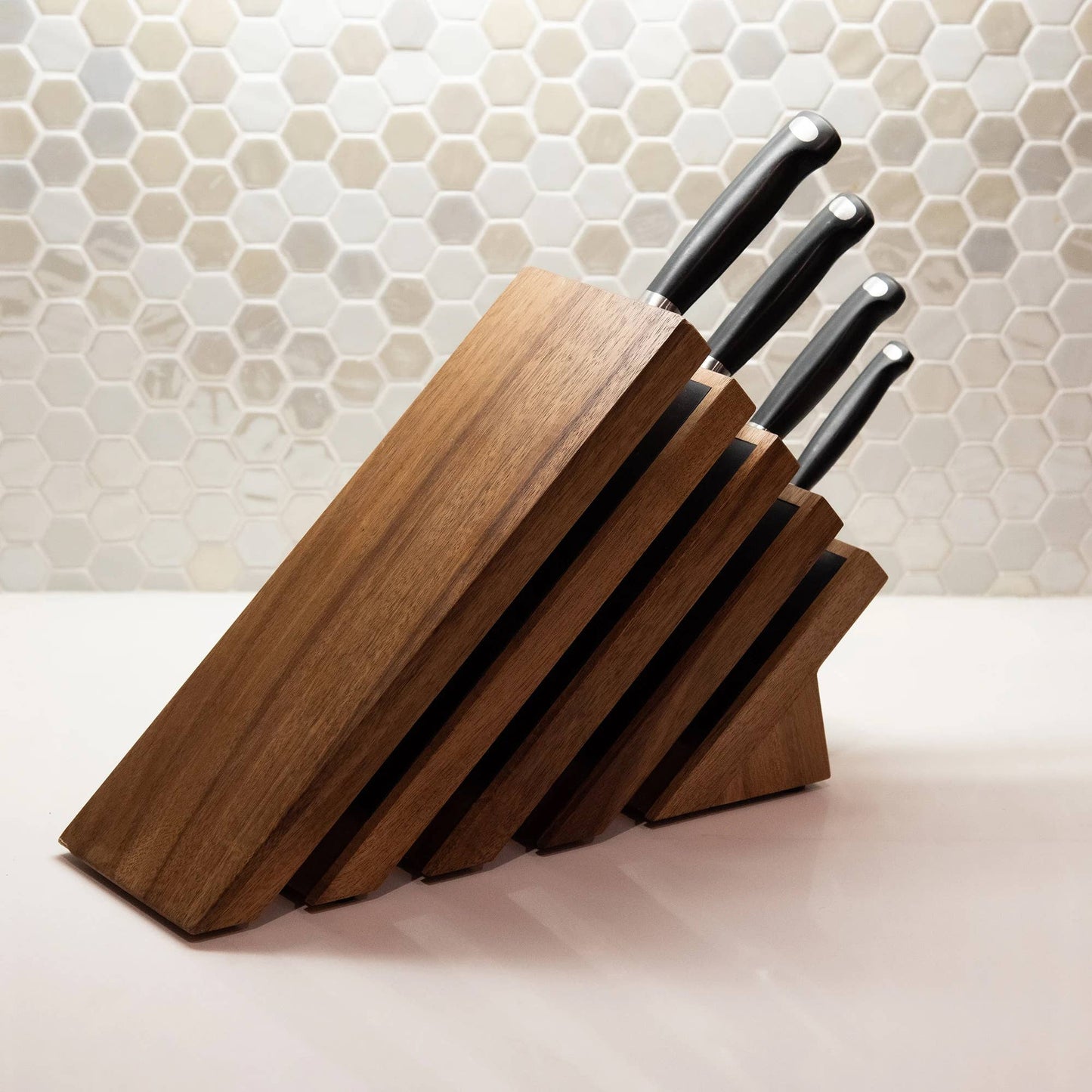 Messermeister Next Level Magnetic Block With UV Light / Acacia