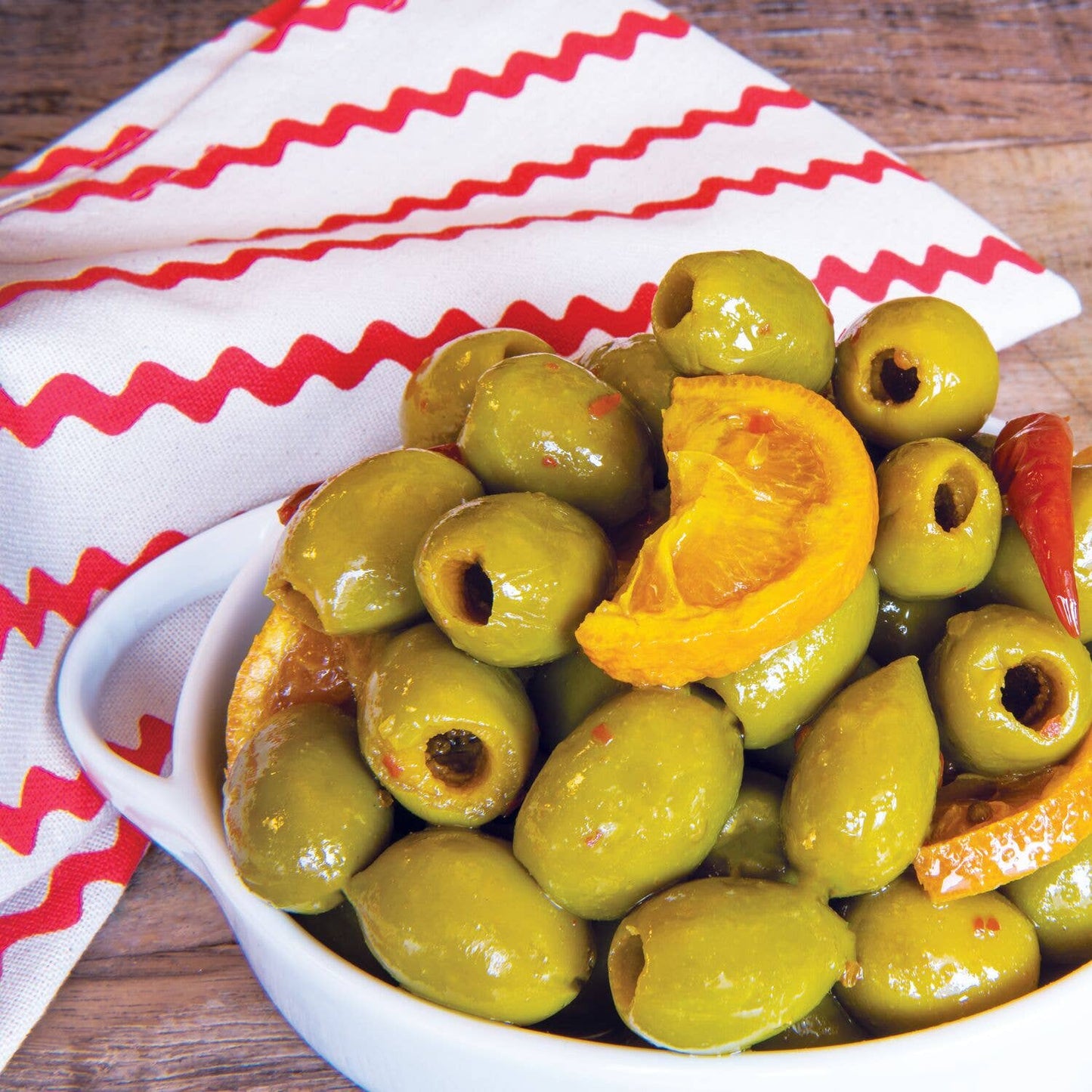 Divina - Tangerine & Chili Olives