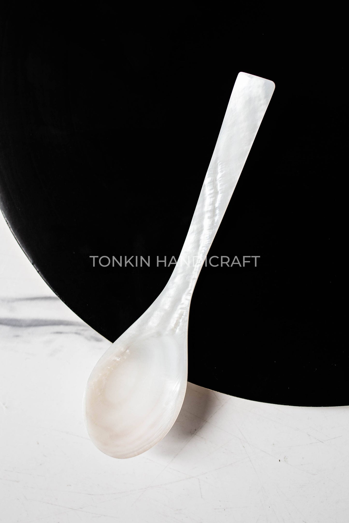 Chii Hong Mother of Pearl Spoon
