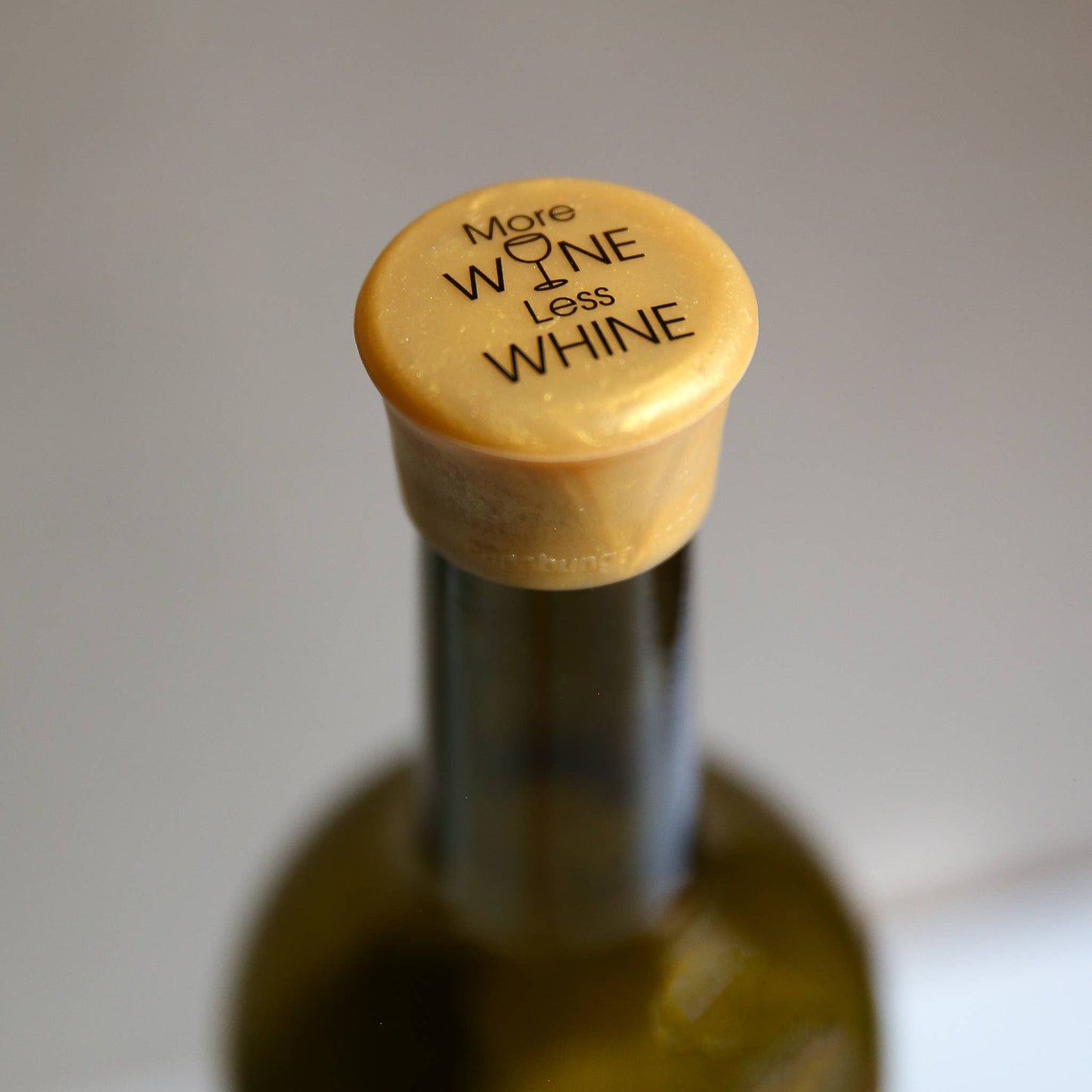 CapaBunga® - Wine Cap Counter Display | Bestselling Wine Stoppers