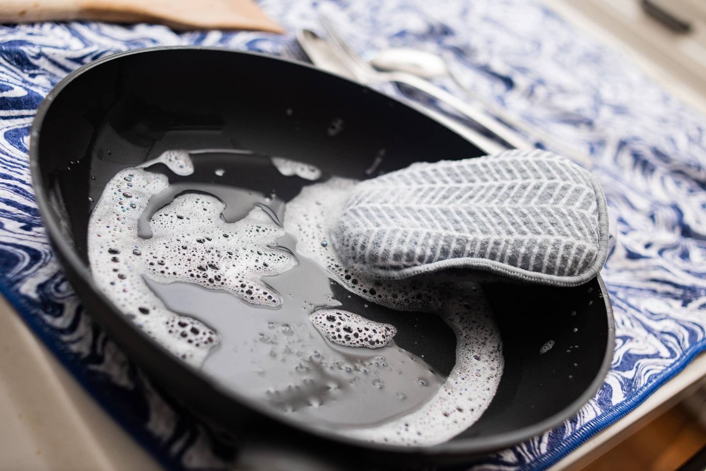 Once Again Home RE:Usable Sponges - Branches in Grey, Set of 3