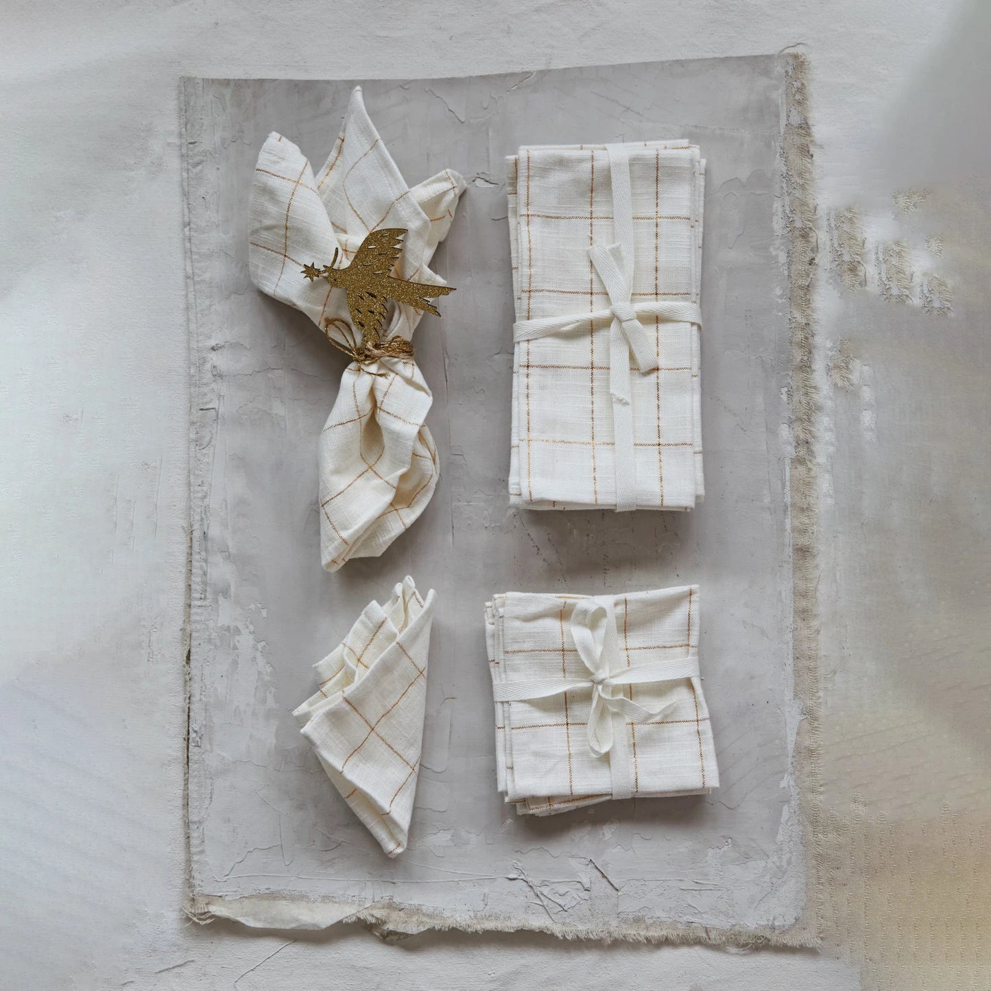 Cotton Napkins with Grid Pattern and Metallic Gold Thread, Set of 4