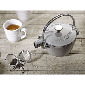 Staub Tea Kettle - 1.22 Qt