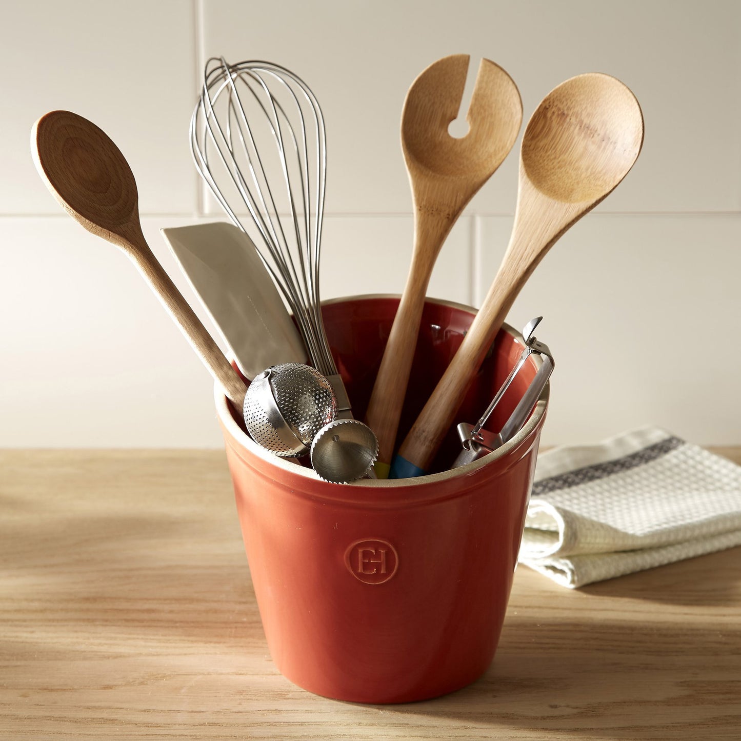 Emile Henry Utensil Pot