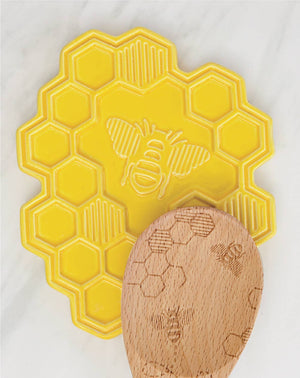 
            
                Load image into Gallery viewer, Talisman Yellow Honey Bee Ceramic Spoon Rest
            
        