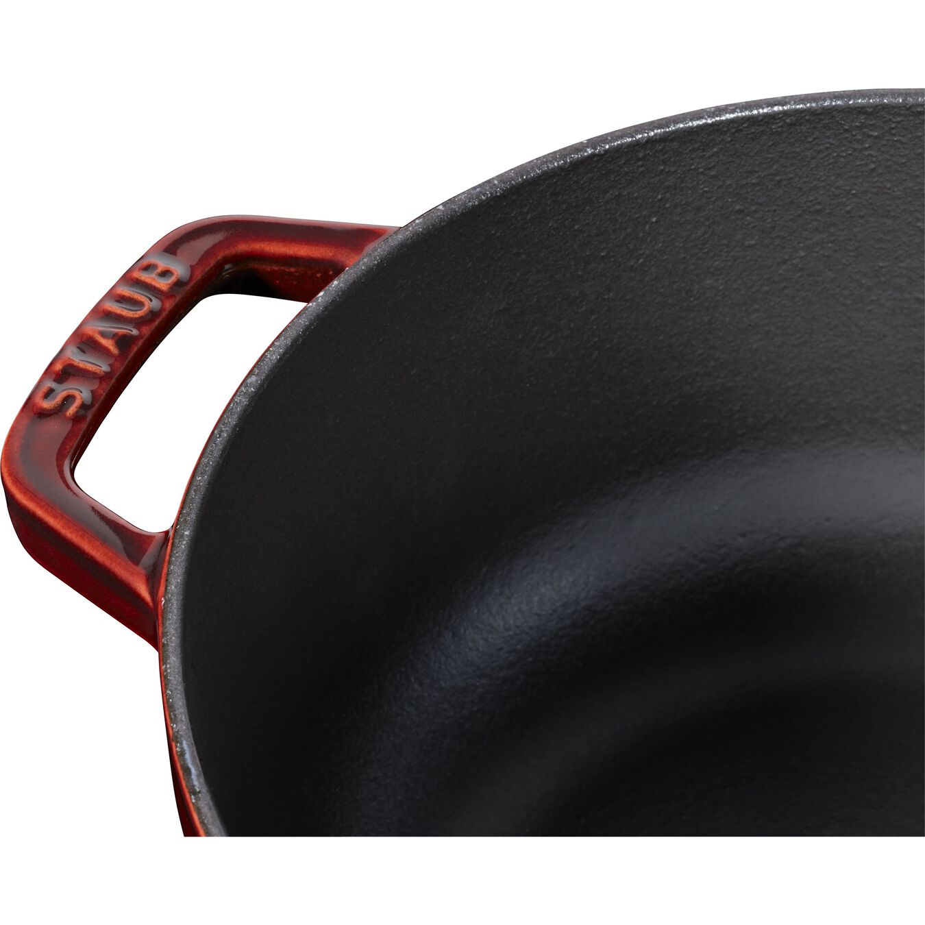 Staub Essential Rooster Cocotte