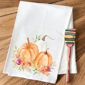 
            
                Load image into Gallery viewer, Floral Pumpkin Patch Kitchen Towel
            
        